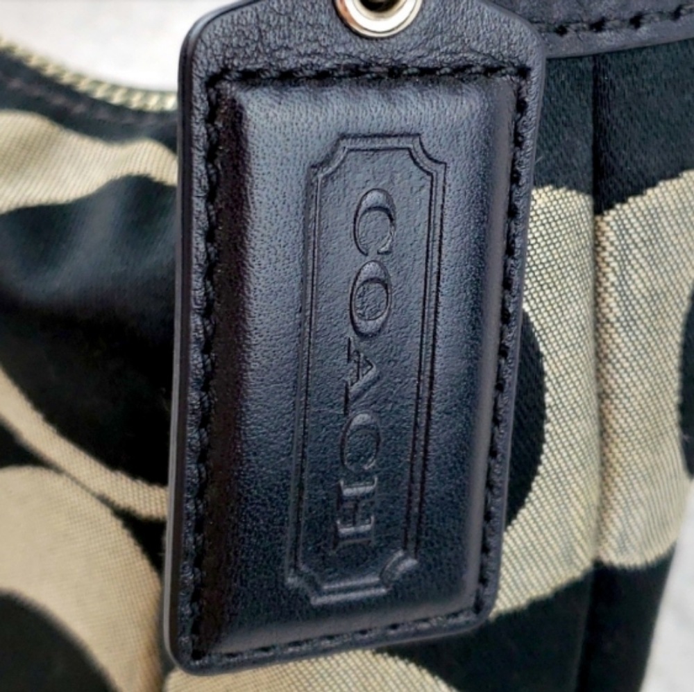 Coach Designer Handbag - Picture 4 of 5
